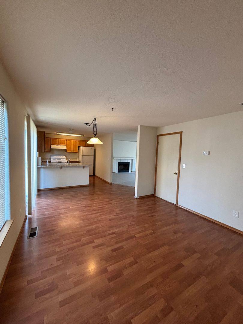 House for rent at 8925 SW 76th Place, Portland, OR 97223