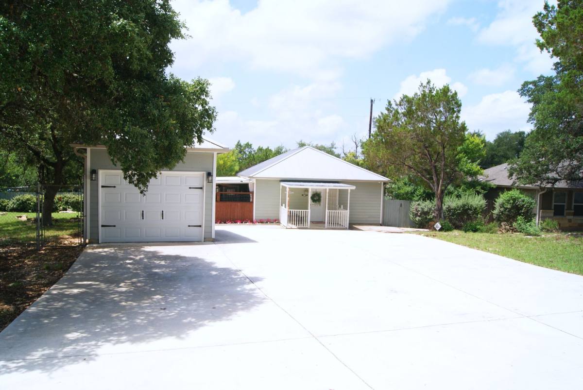 House for rent at 320 Lighthouse, Canyon Lake, TX 78133