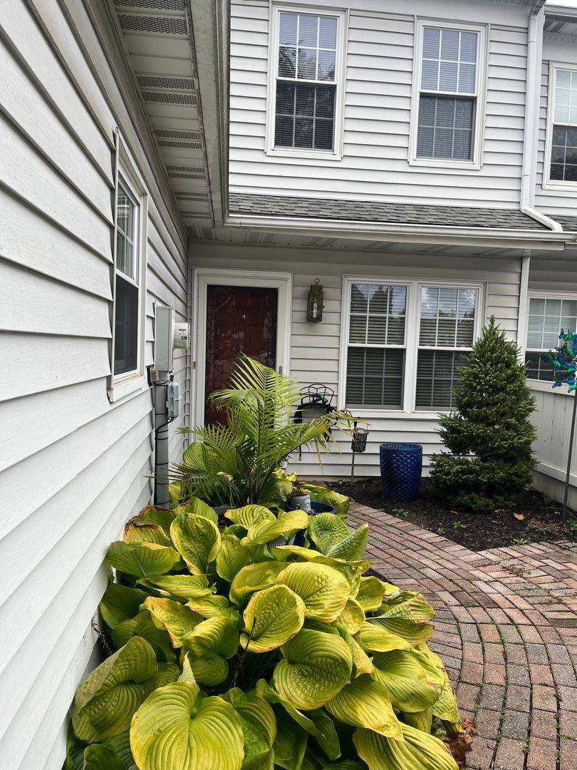 Townhouse for rent at 106 Spring Ridge Court, Lancaster, PA 17601