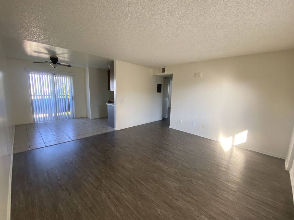 Apartment for rent at 7756 Laurel Canyon Blvd, North Hollywood, CA 91605