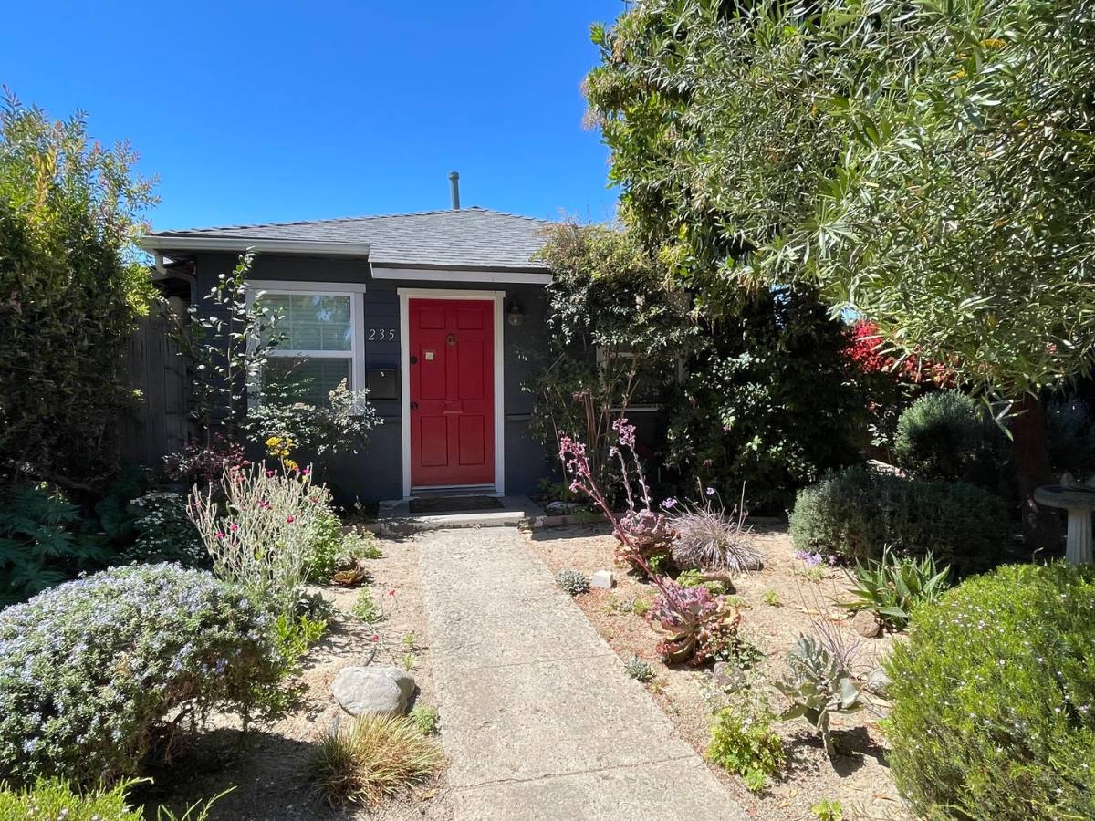 House for rent at 235 N C St, Lompoc, CA 93436