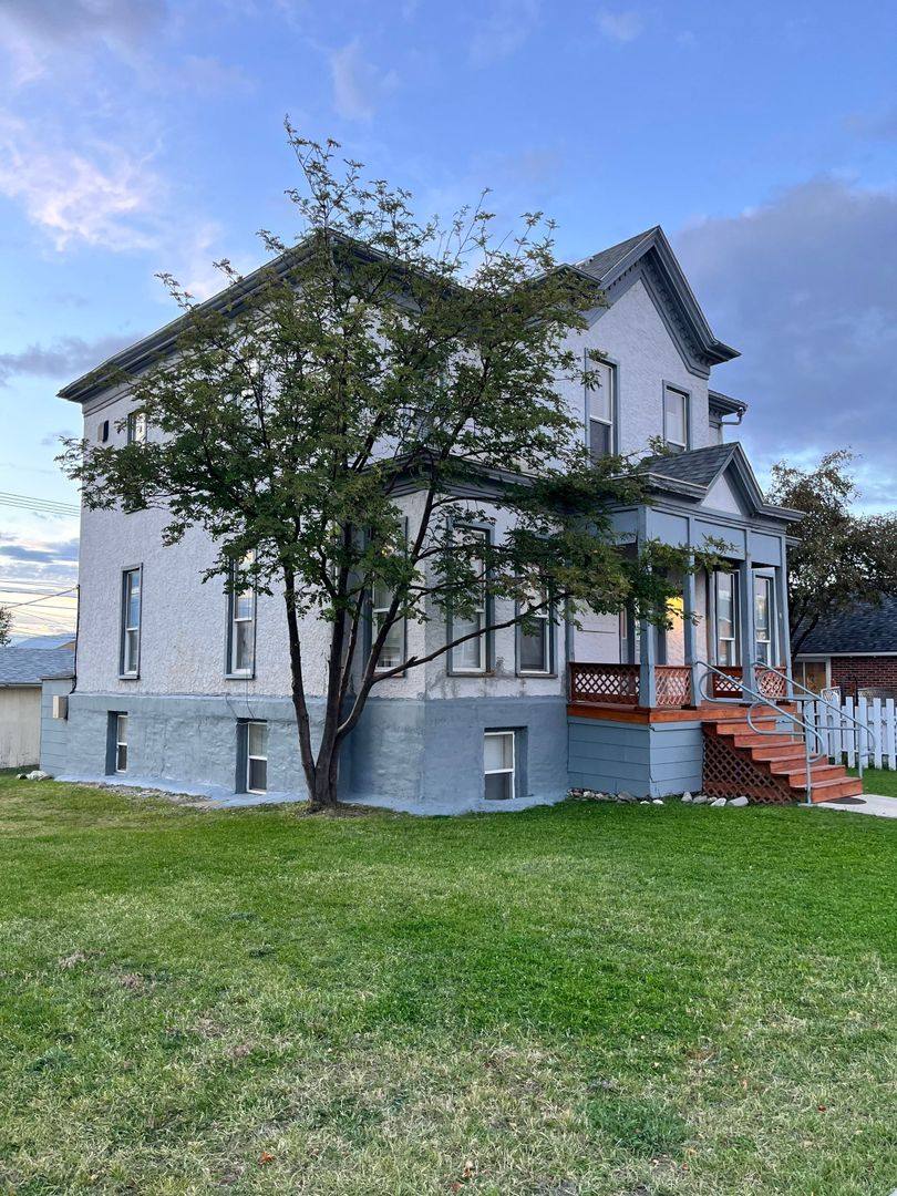 Apartment for rent at 730 N Jackson St, Helena, MT 59601
