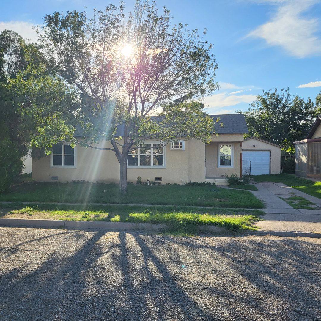 House for rent at 105 N Houston, Portales, NM 88130