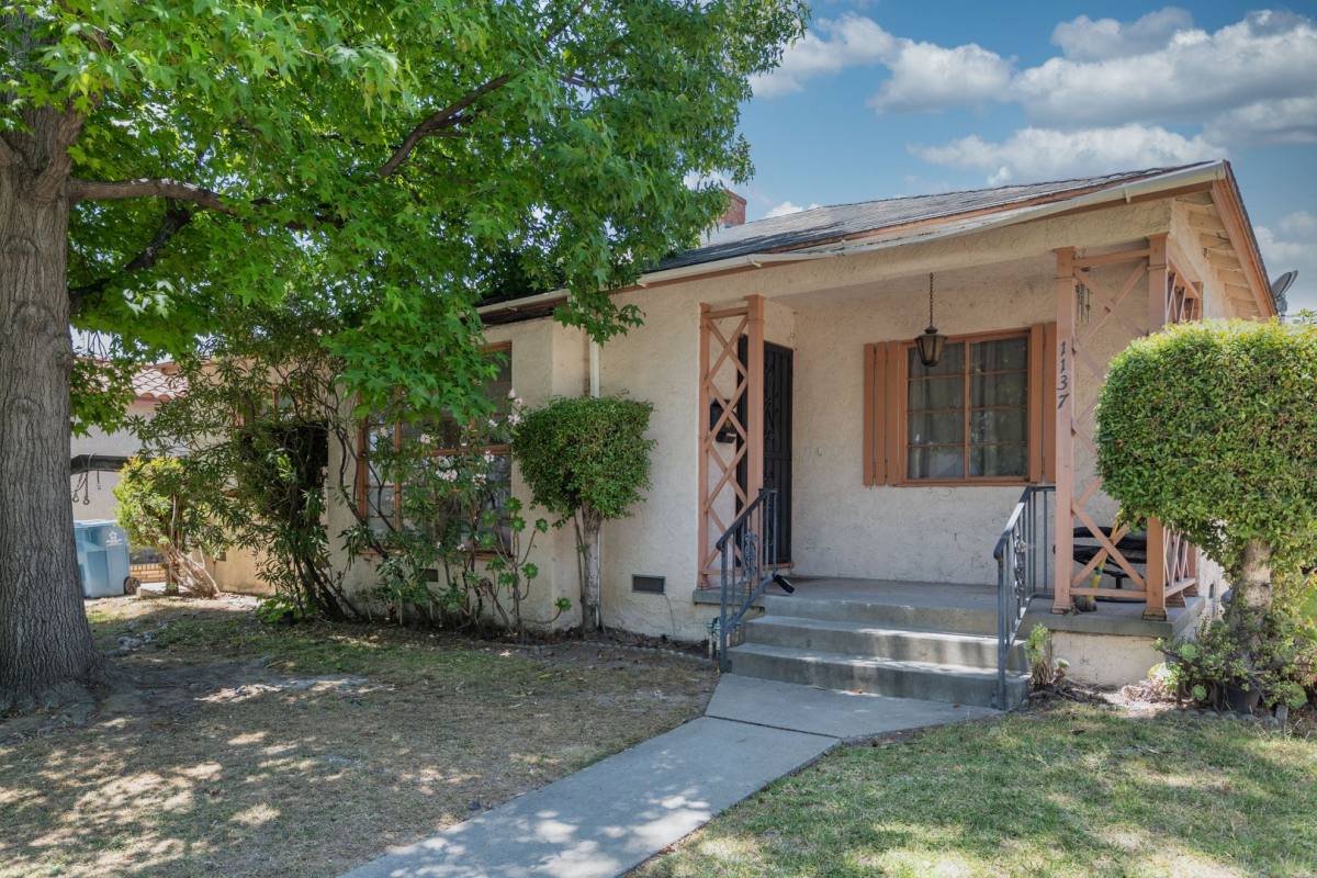House for rent at 1137 S El Molino St, Alhambra, CA 91801