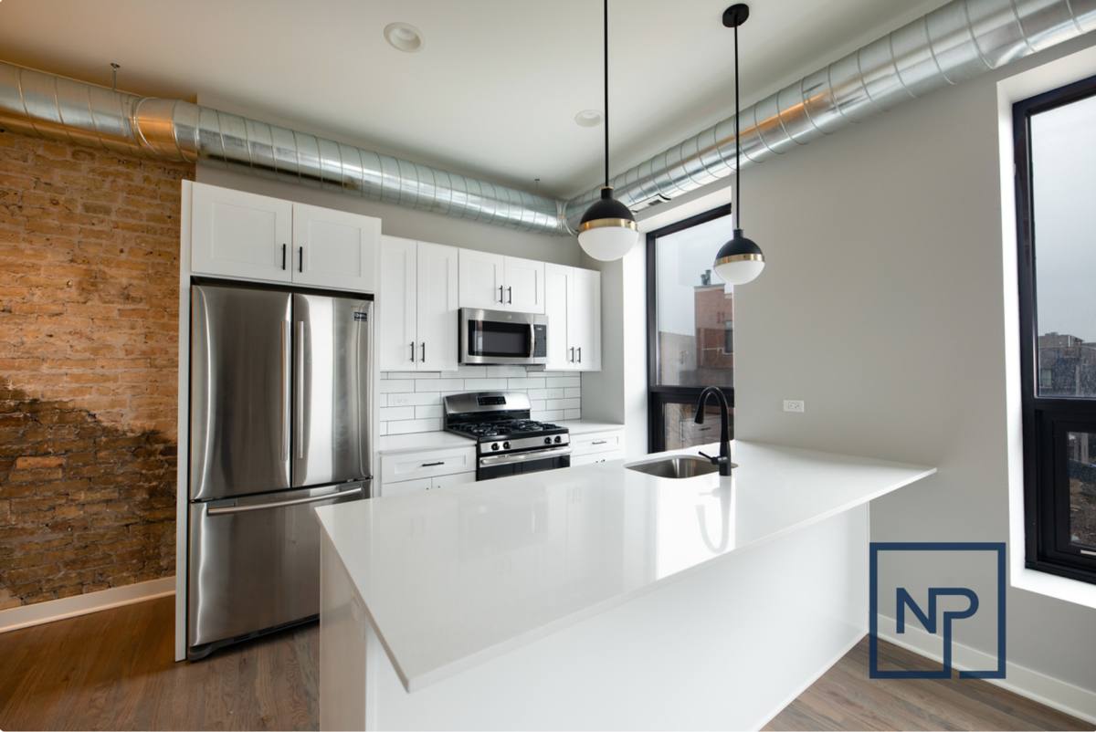 Apartment for rent at 1523 W Chicago Ave, Chicago, IL 60642