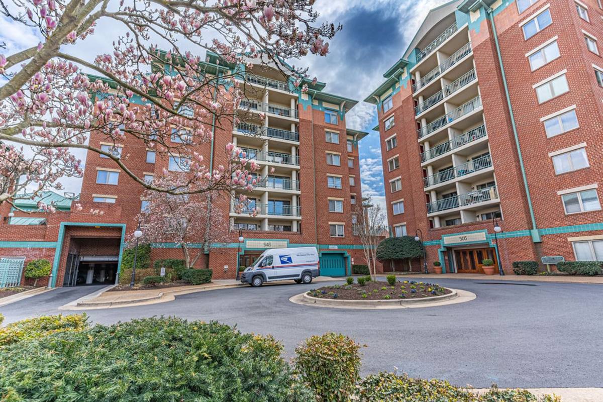 Condo for rent at 545 E Braddock Rd, Alexandria, VA 22314