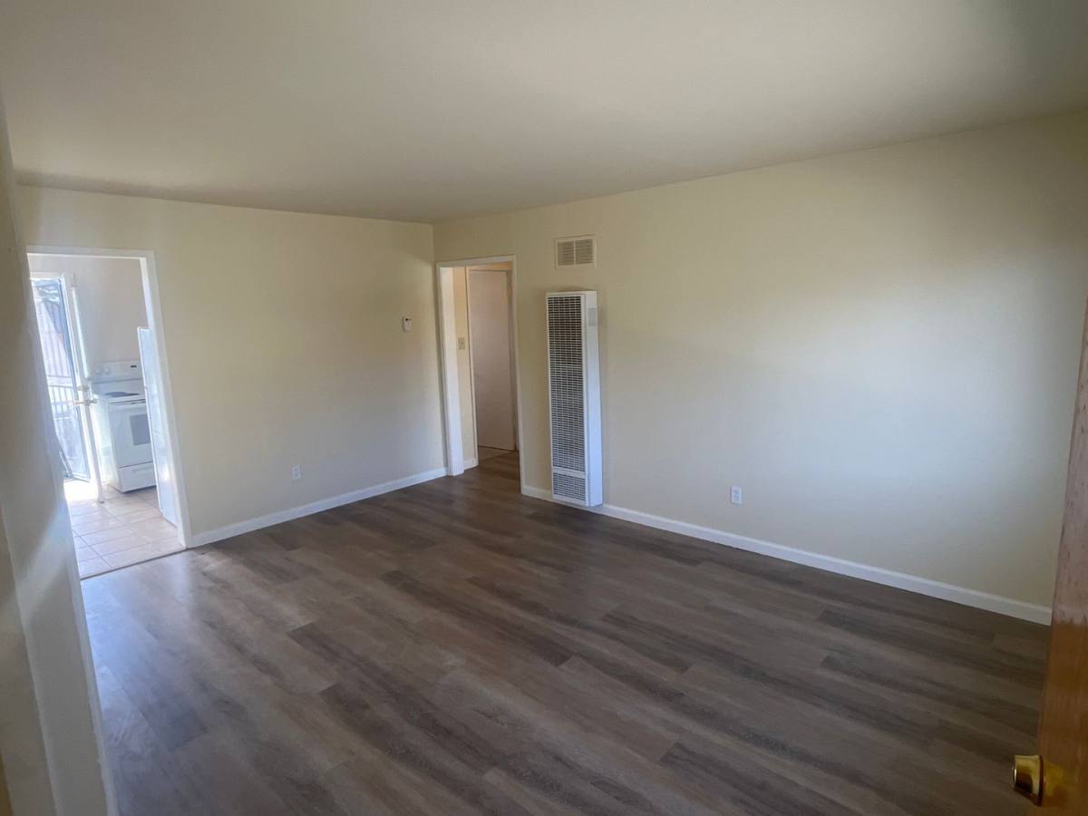 Apartment for rent at 311 Carlston St, Richmond, CA 94805