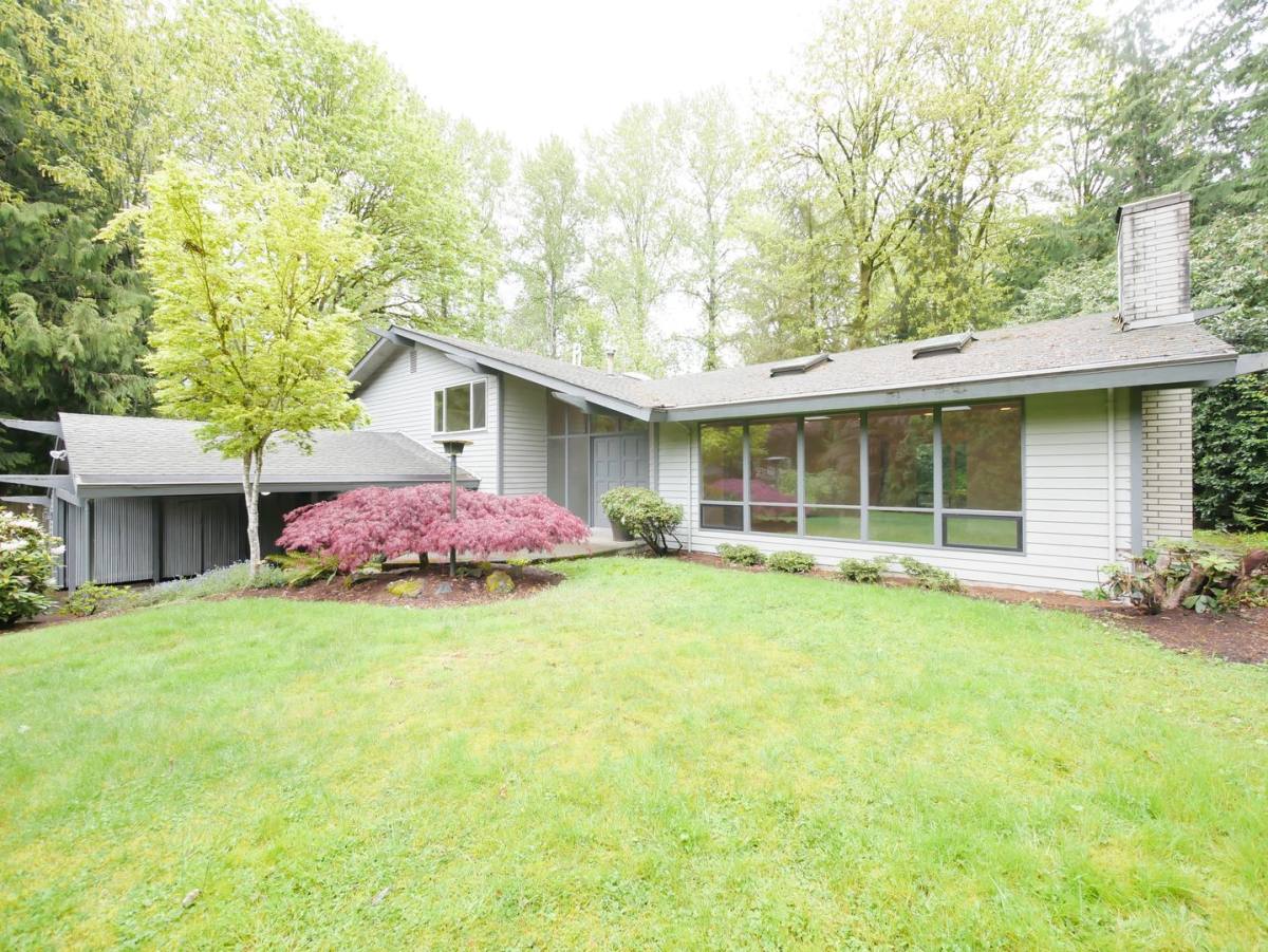 House for rent at 14469 NE 12th Place, Bellevue, WA 98007