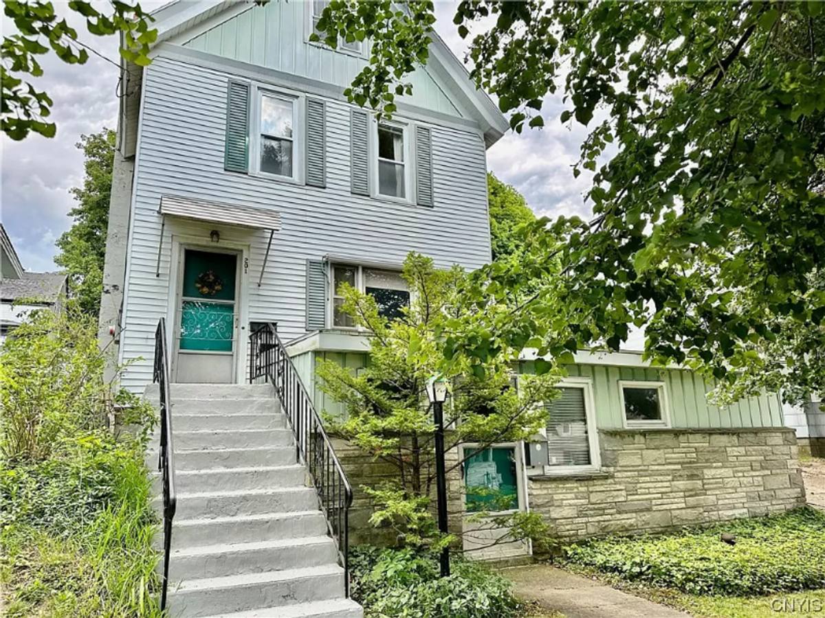 House for rent at 201 E 5th St, Oswego, NY 13126