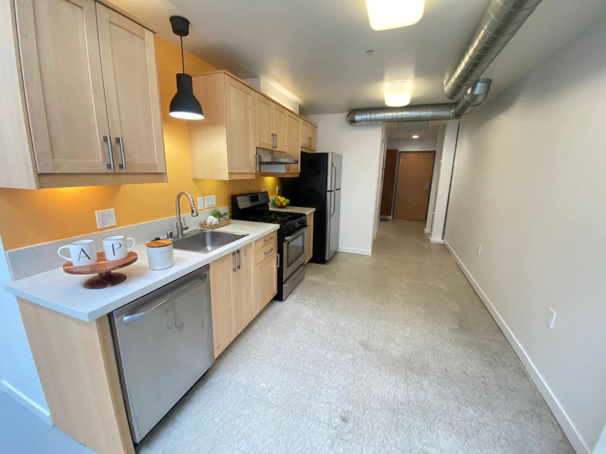 Apartment for rent at 935, 939 & 947 61st St, Emeryville, CA 94608