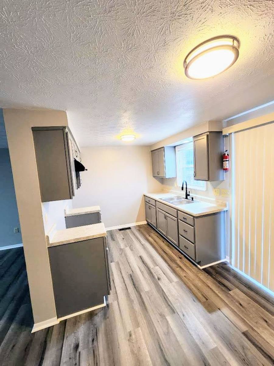 Townhouse for rent at 100 Heritage Circle #106, Bucyrus, OH 44820