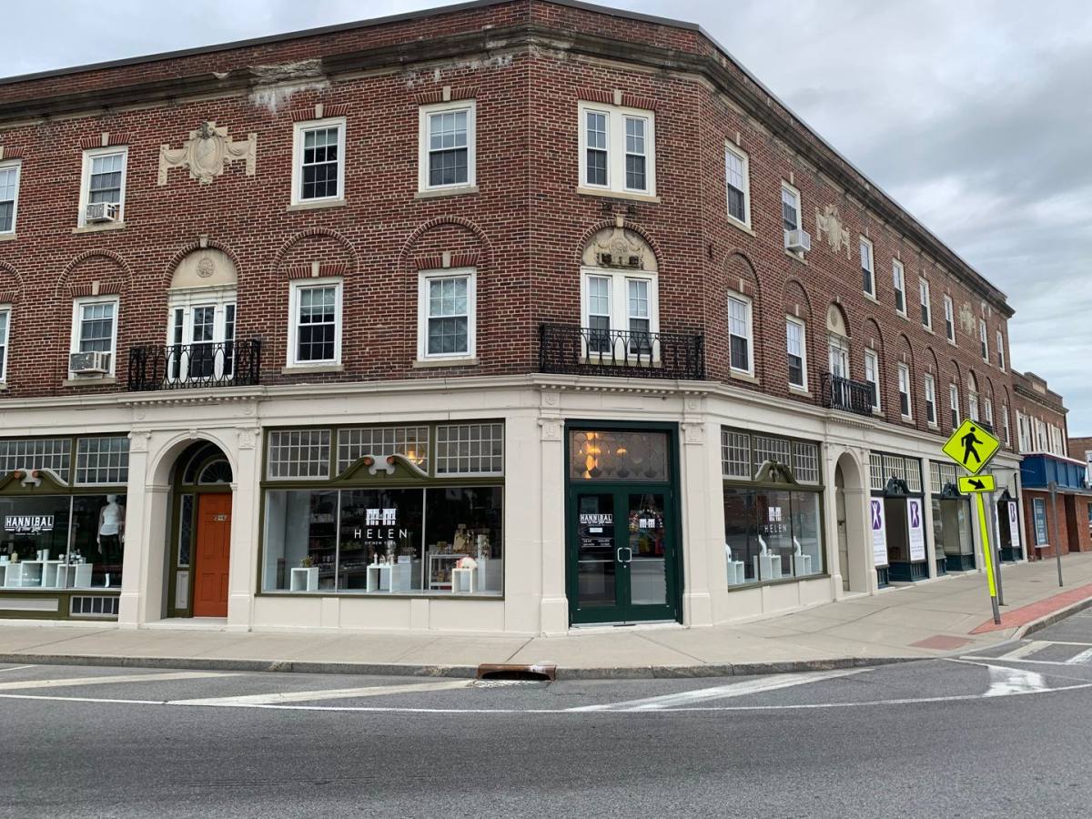 Apartment for rent at 199 Main St, Hudson Falls, NY 12839
