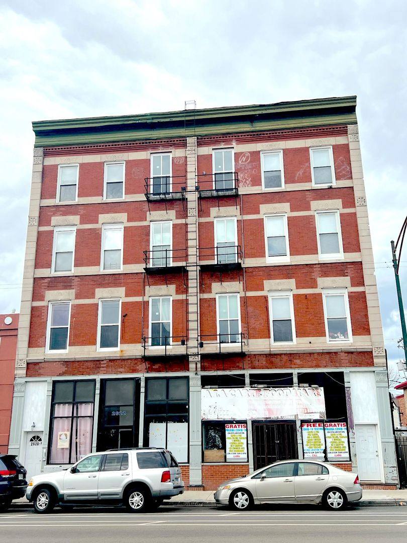 Apartment for rent at 2620-22 W Cermak, Chicago, IL 60608