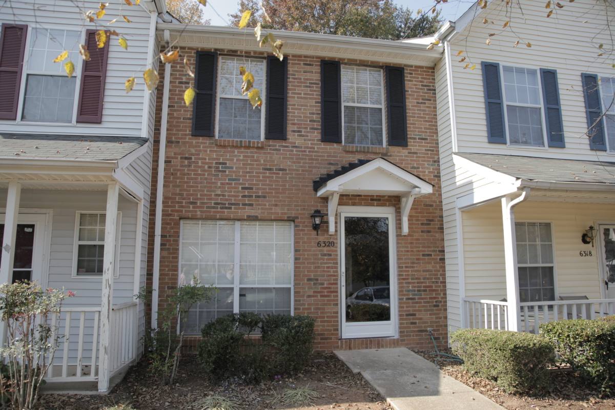 Townhouse for rent at 6320 Windsor Gate Lane, Charlotte, NC 28215