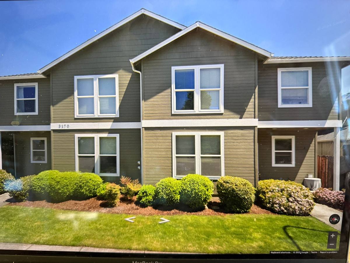 Apartment for rent at 3170 Juniper Ridge Dr, Medford, OR 97504