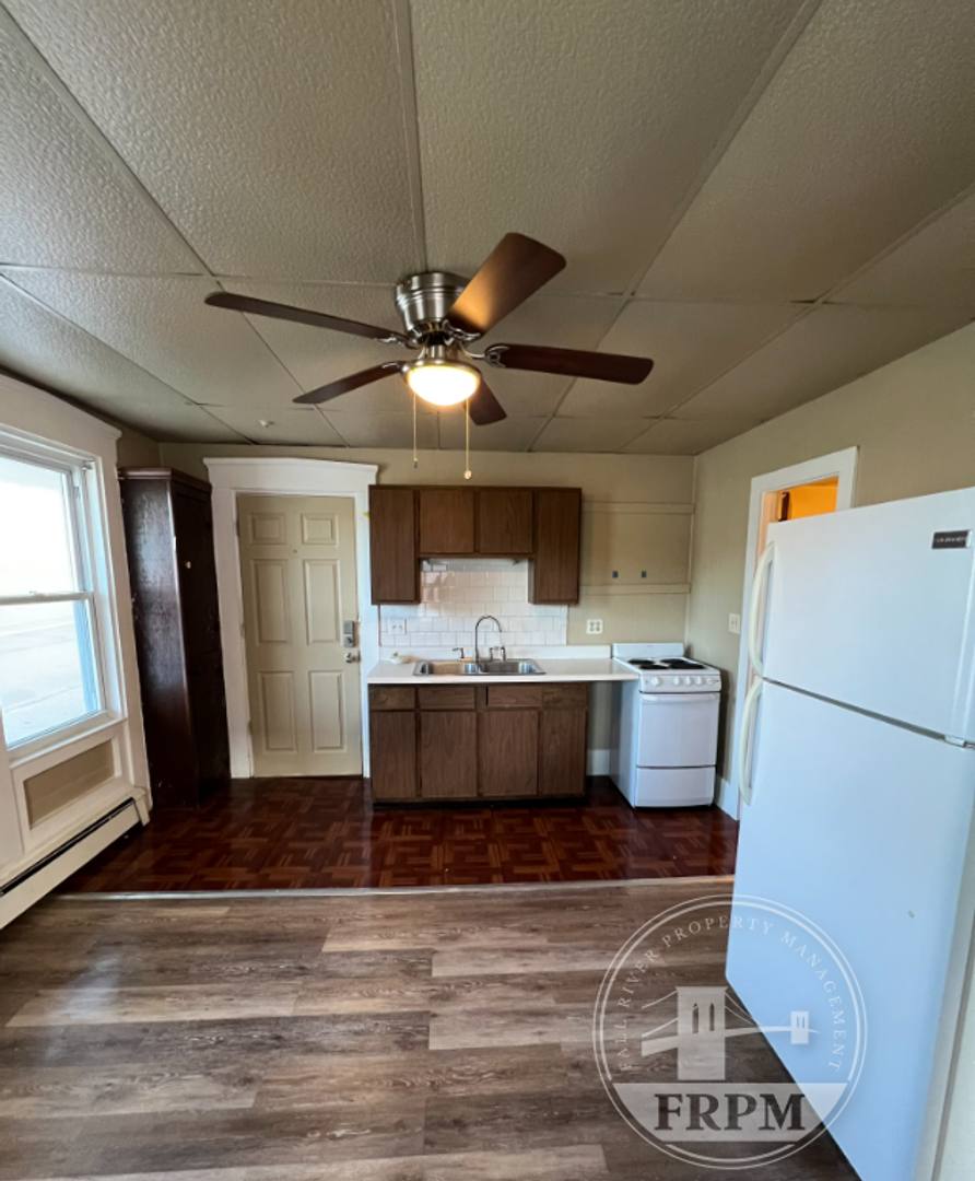Apartment for rent at 33 Berkley St, Taunton, MA 02780