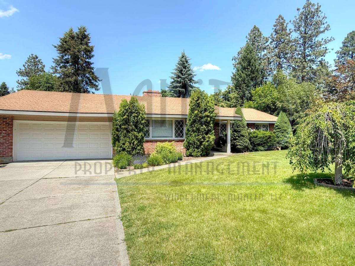House for rent at 2121 E 35th Ave, Spokane, WA 99203