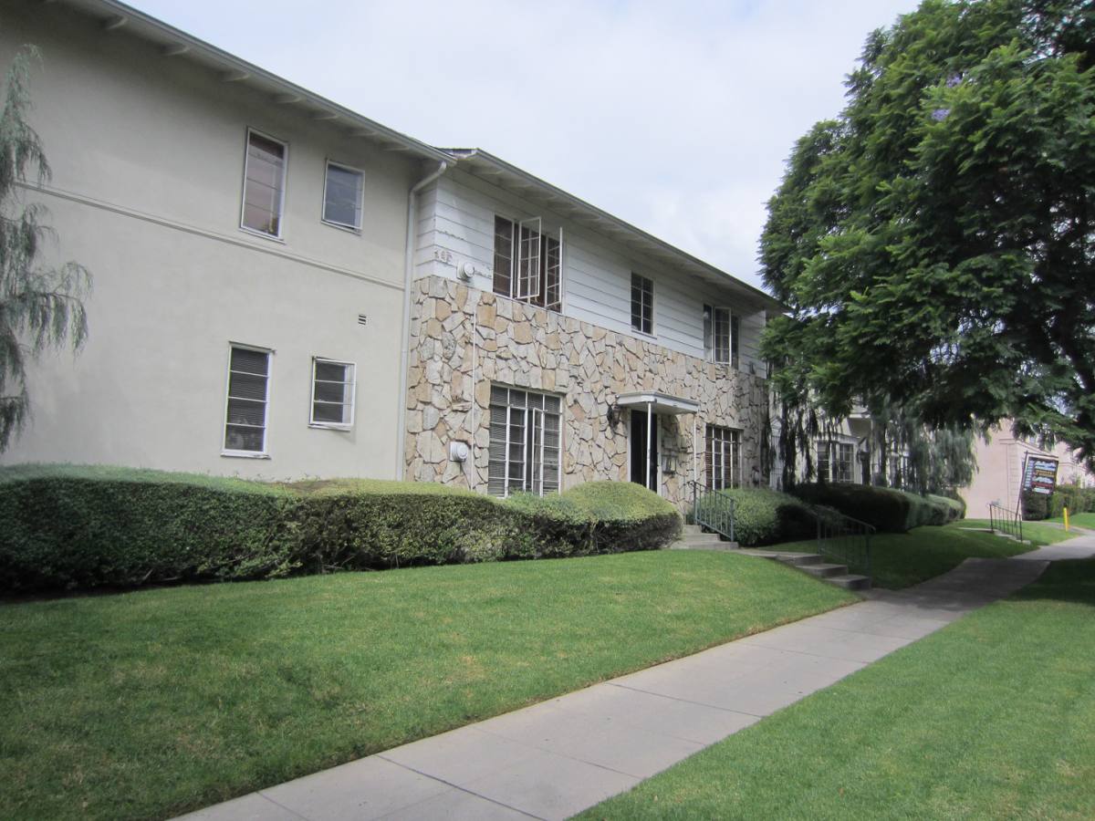 Apartment for rent at 1631 Rodney Dr, Los Angeles, CA 90027