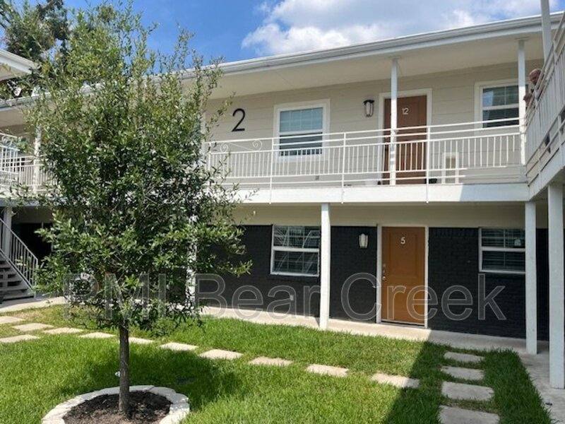 Apartment for rent at 1824 Thonig Rd, Houston, TX 77055