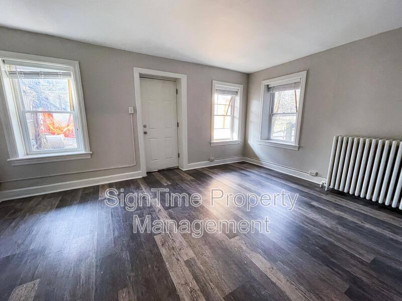 Apartment for rent at 65 Broadway, Hagerstown, MD 21740