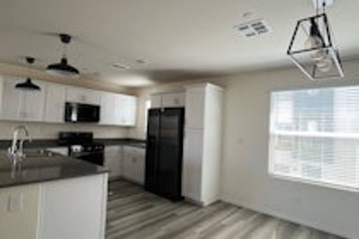 Townhouse for rent at 3736 Enchanted Sky, Las Vegas, NV 89129