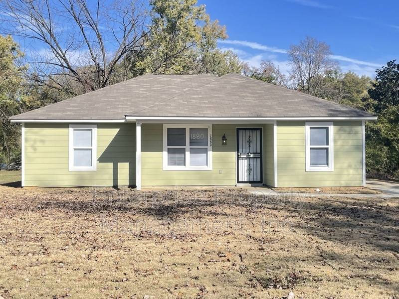 House for rent at 1880 Pinedale, Memphis, TN 38127