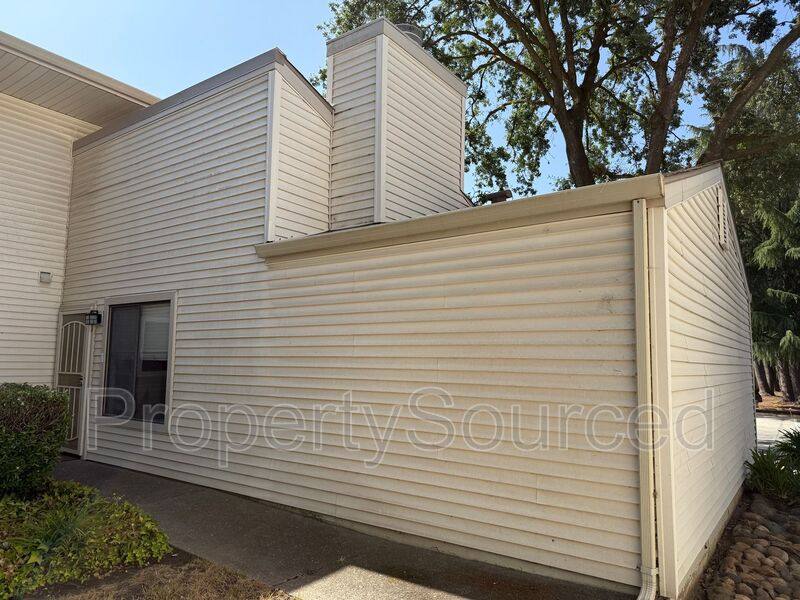 Condo for rent at 700 McCoy Court #31, Lodi, CA 95240