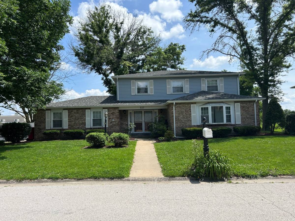 House for rent at 537 Windrift Dr, Belleville, IL 62221