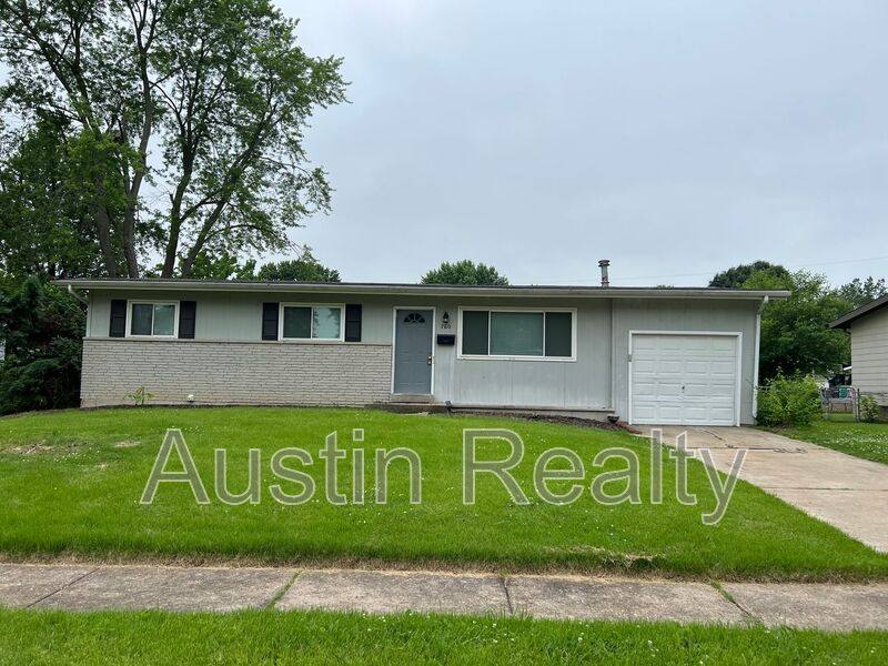 House for rent at 760 Starlet Dr, Florissant, MO 63031