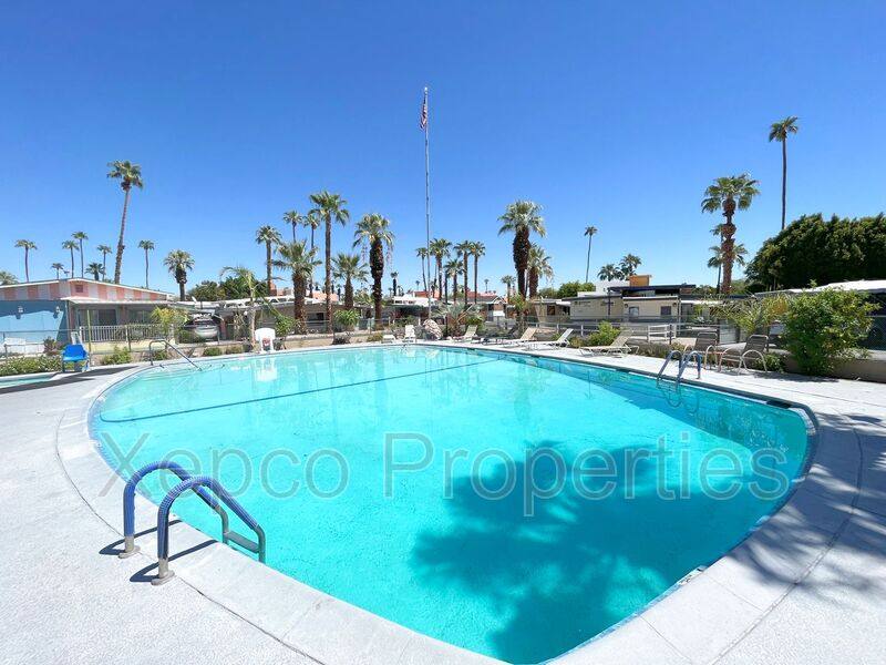 House for rent at 134 Fondulac St, Palm Springs, CA 92264