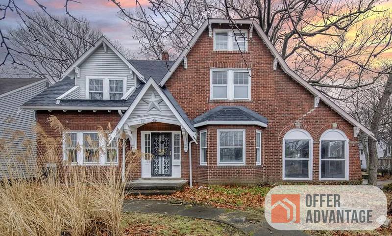 House for rent at 12980 Cedar Rd, Cleveland, OH 44118