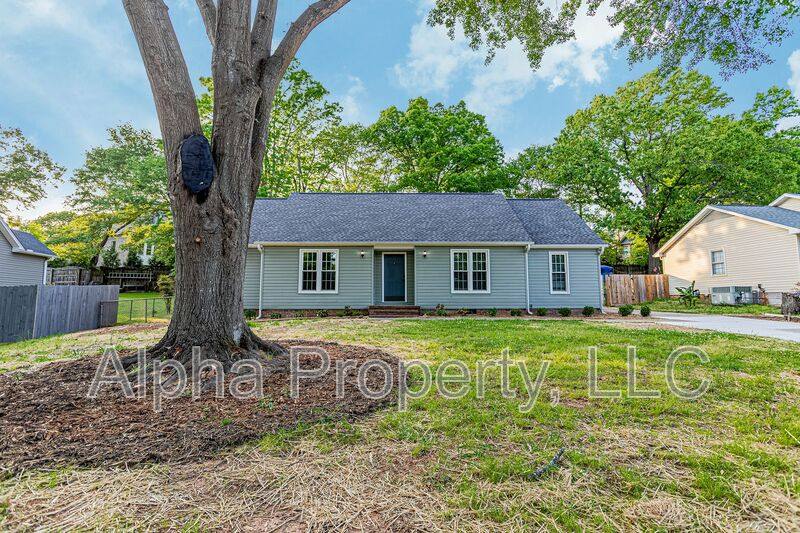 House for rent at 111 Canebrake Dr, Greer, SC 29650