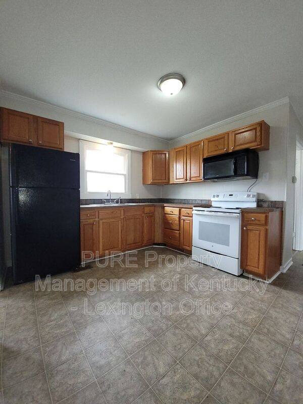 House for rent at 570 Graham Ave, Harrodsburg, KY 40330