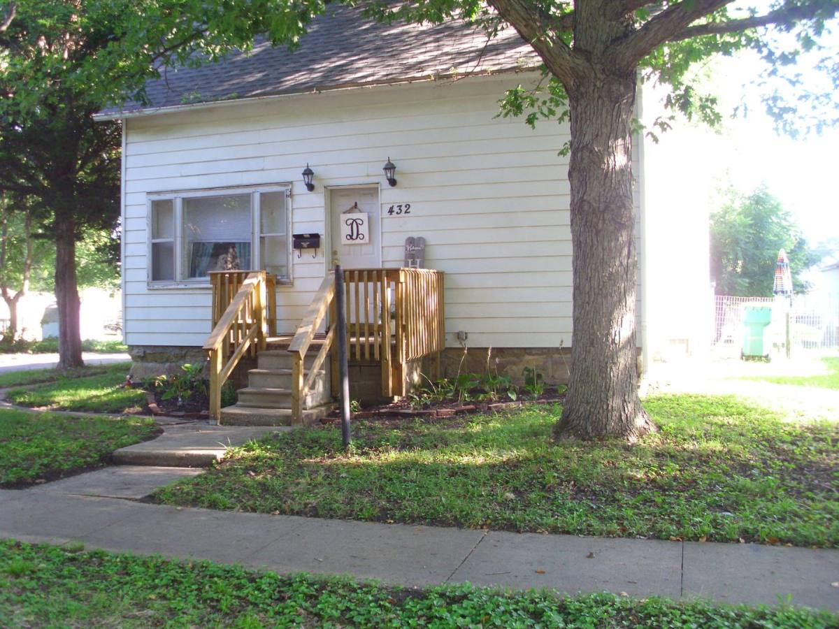 House for rent at 432 W Jefferson, Macomb, IL 61455