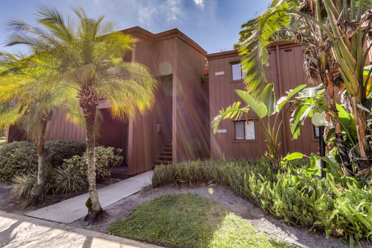 Condo for rent at 1082 E Michigan St, Orlando, FL 32806
