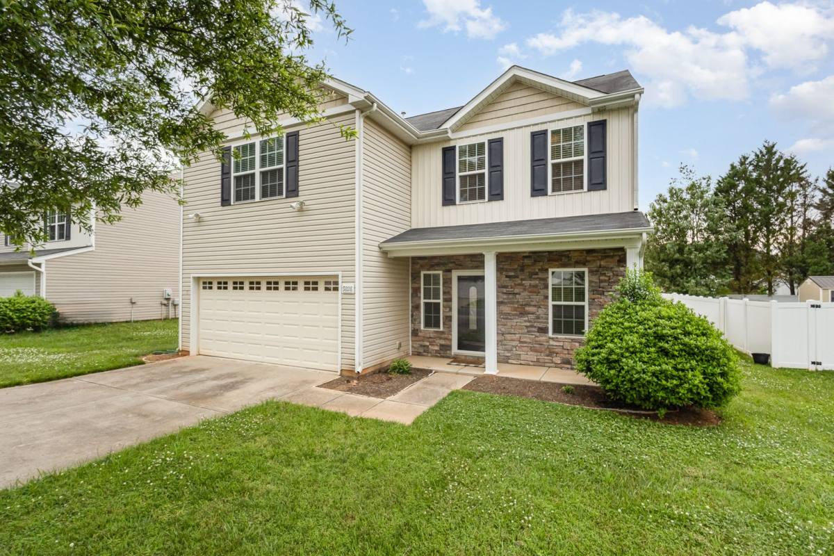 House for rent at 9228 Carrot Patch Dr, Charlotte, NC 28216