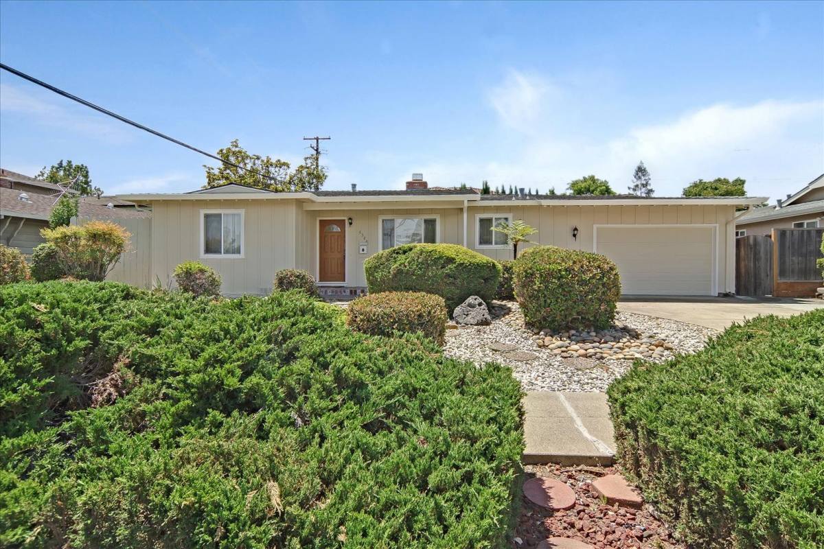 House for rent at 6588 Wisteria Way, San Jose, CA 95129