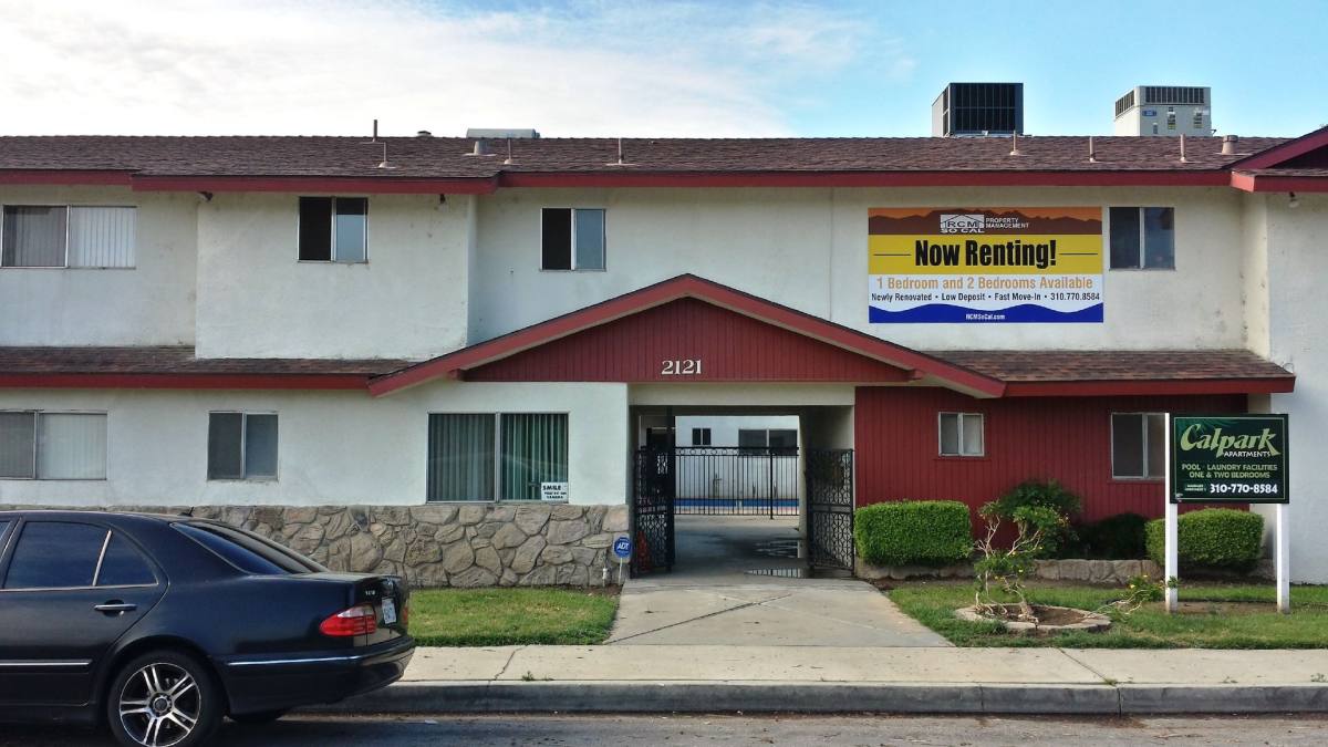Apartment for rent at 2120 California Ave, Bakersfield, CA 93304