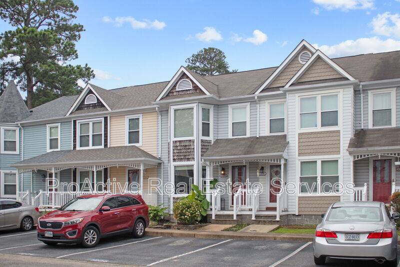 Condo for rent at 1204 Palmerton Dr, Newport News, VA 23602