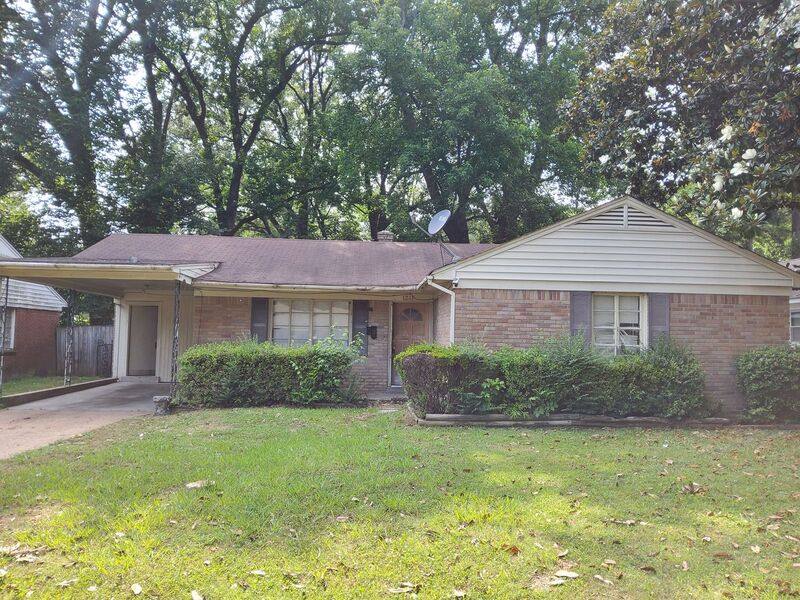 House for rent at 1241 Broadmoor St, Memphis, TN 38111