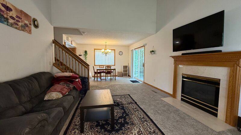 Townhouse for rent at 2755 Ranchview Lane N #1, Minneapolis, MN 55447