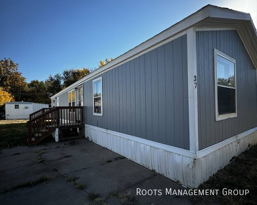 Apartment for rent at 1500 W 27th St #37, Hays, KS 67601