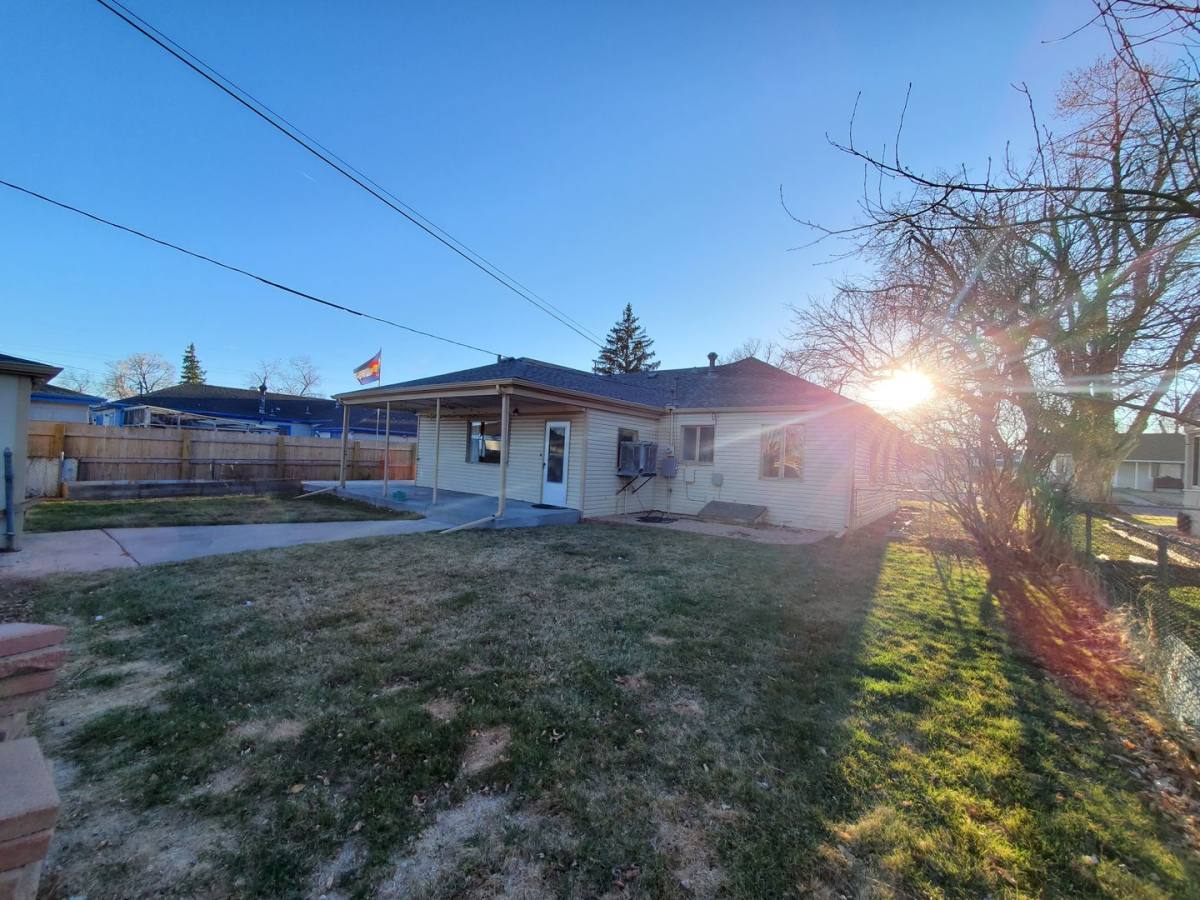 House for rent at 916 S Decatur St, Denver, CO 80219