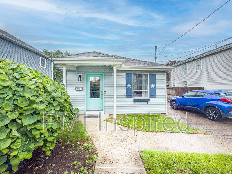 House for rent at 446 Monmouth Ave, Leonardo, NJ 07737