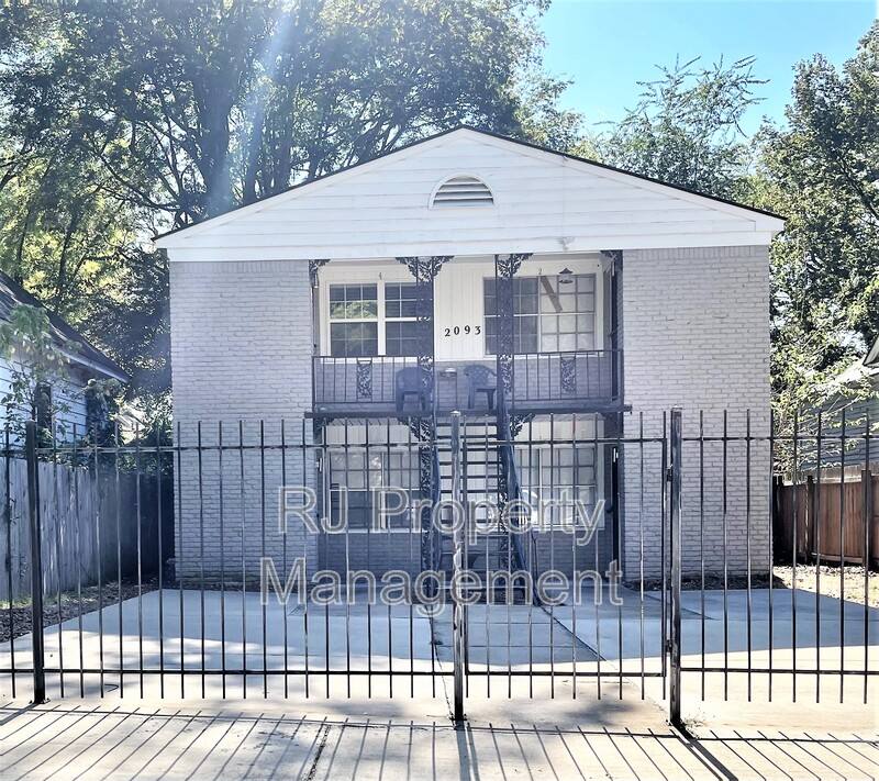 House for rent at 2093 Jefferson Ave #1, Memphis, TN 38104