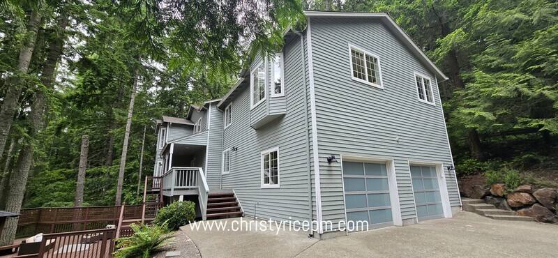 House for rent at 4101 356th Dr SE, Fall City, WA 98024