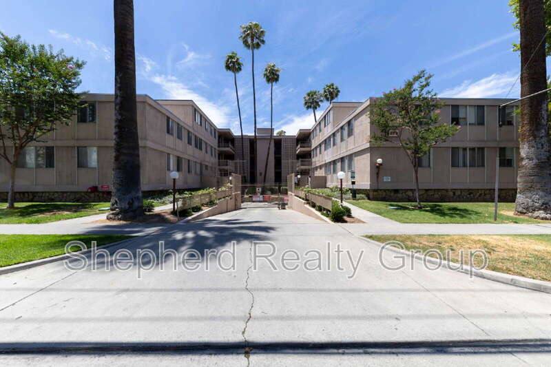 Condo for rent at 6979 Palm Court #109B, Riverside, CA 92506
