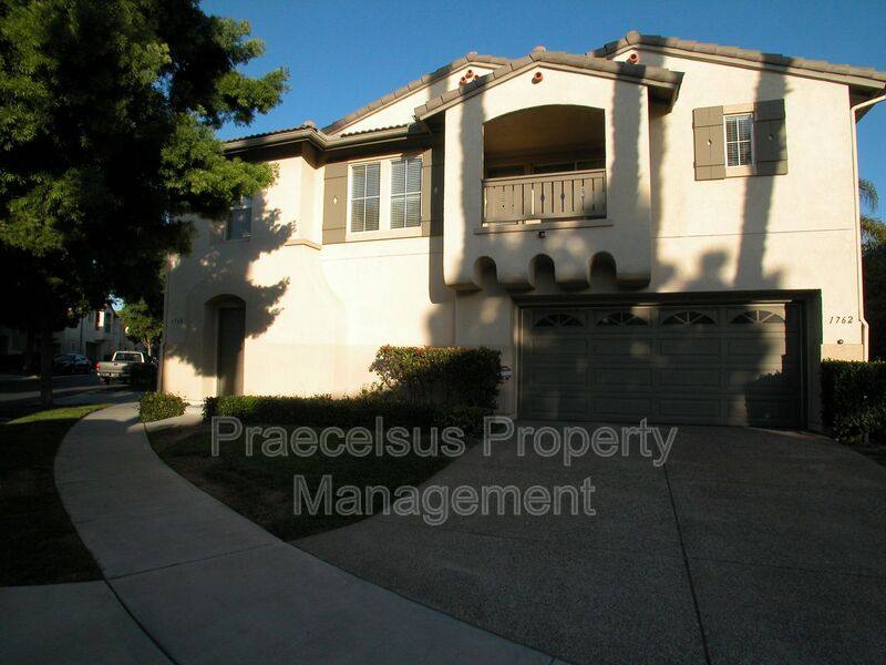 Townhouse for rent at 1760 Via Capri, Chula Vista, CA 91913