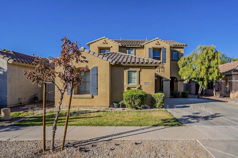 House for rent at 4456 E Oxford Lane, Gilbert, AZ 85295