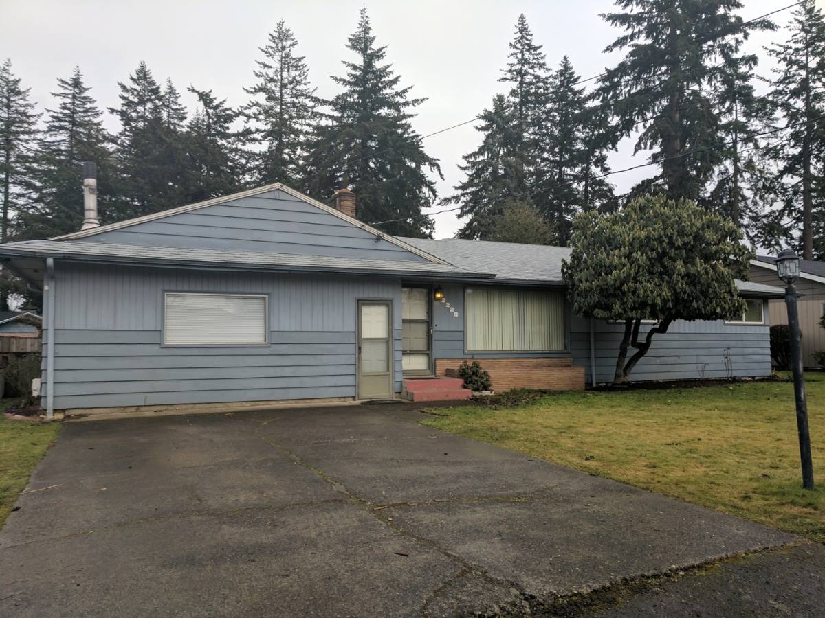 Condo for rent at 2228 SE 157th Ave, Portland, OR 97233